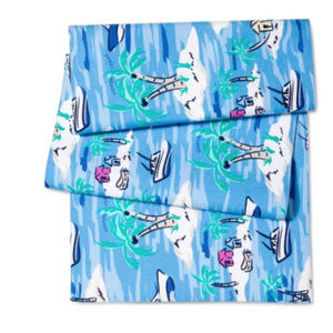 VINEYARD VINES TABLE RUNNER ~ ISLAND SCENE ~ NWOT